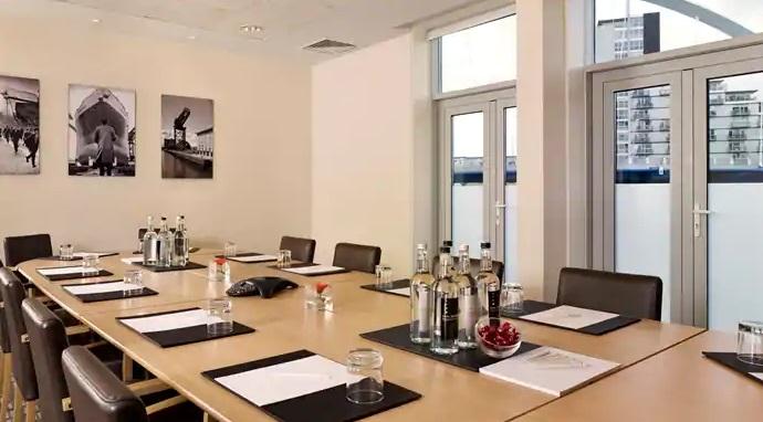 Hilton Garden Inn Windhuk Zewnętrze zdjęcie
