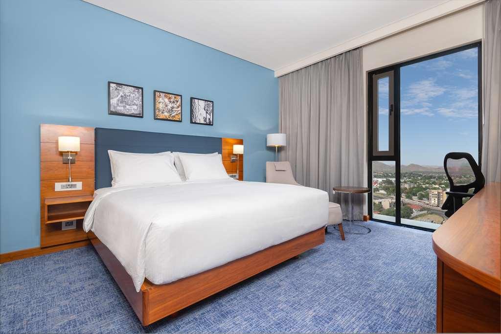 Hilton Garden Inn Windhuk Pokój zdjęcie