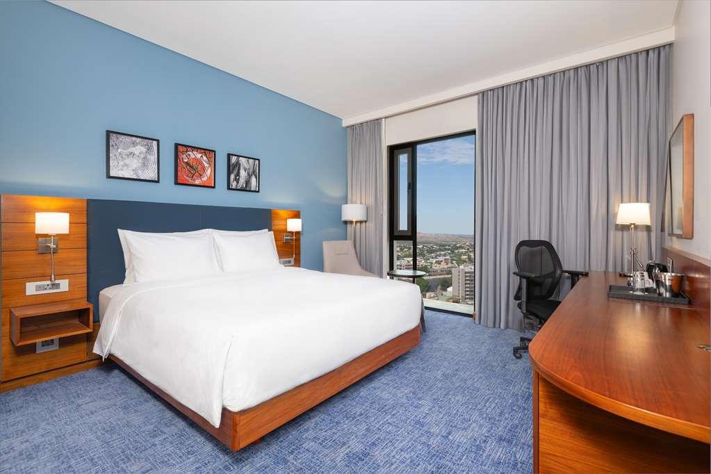 Hilton Garden Inn Windhuk Pokój zdjęcie