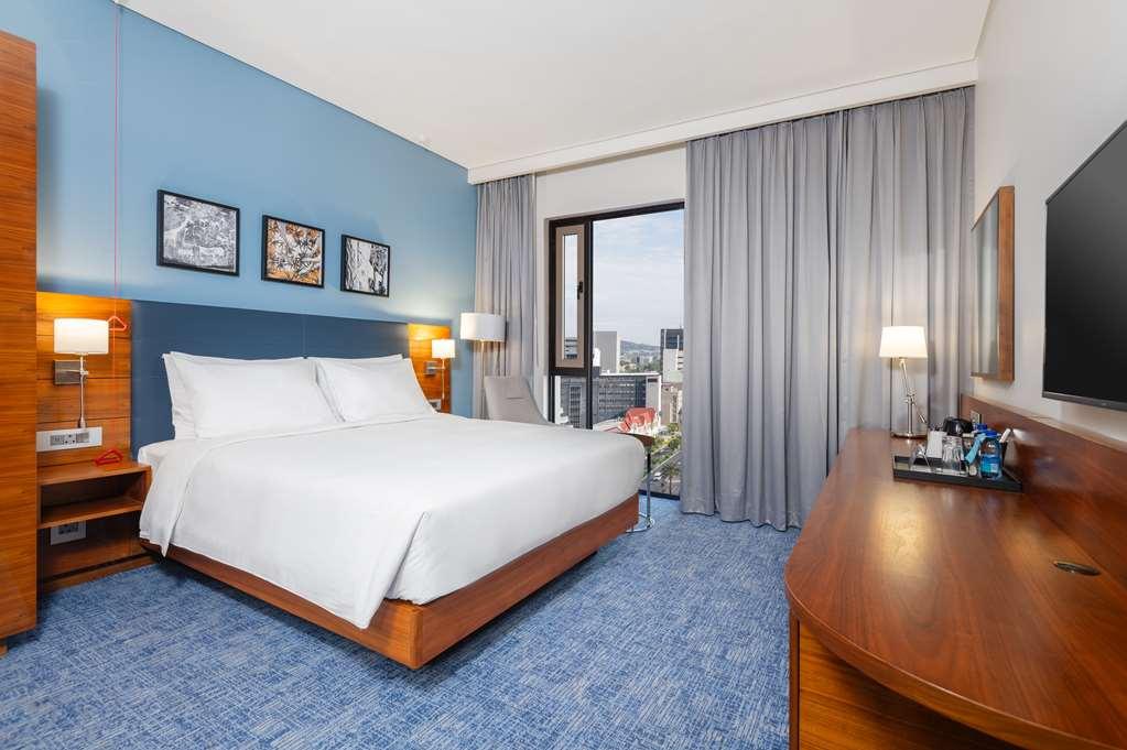 Hilton Garden Inn Windhuk Pokój zdjęcie